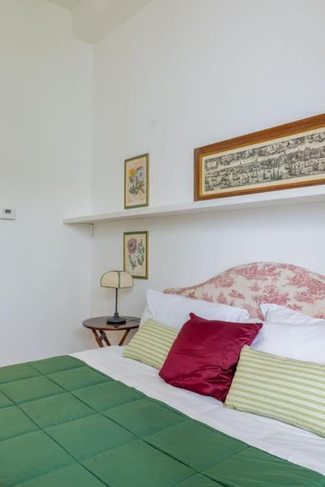 Colosseum Charming Apartment Roma Exterior foto