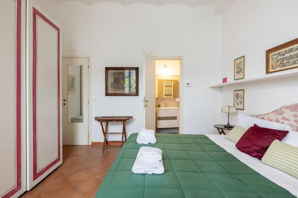 Colosseum Charming Apartment Roma Exterior foto